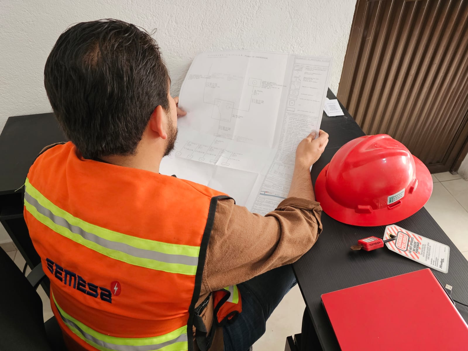 Equipo SEMESA trabajando